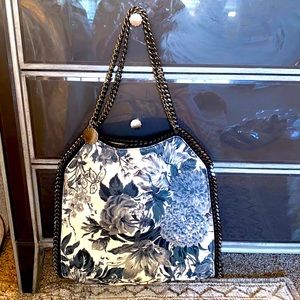 Stella McCartney medium size floral Falabella.